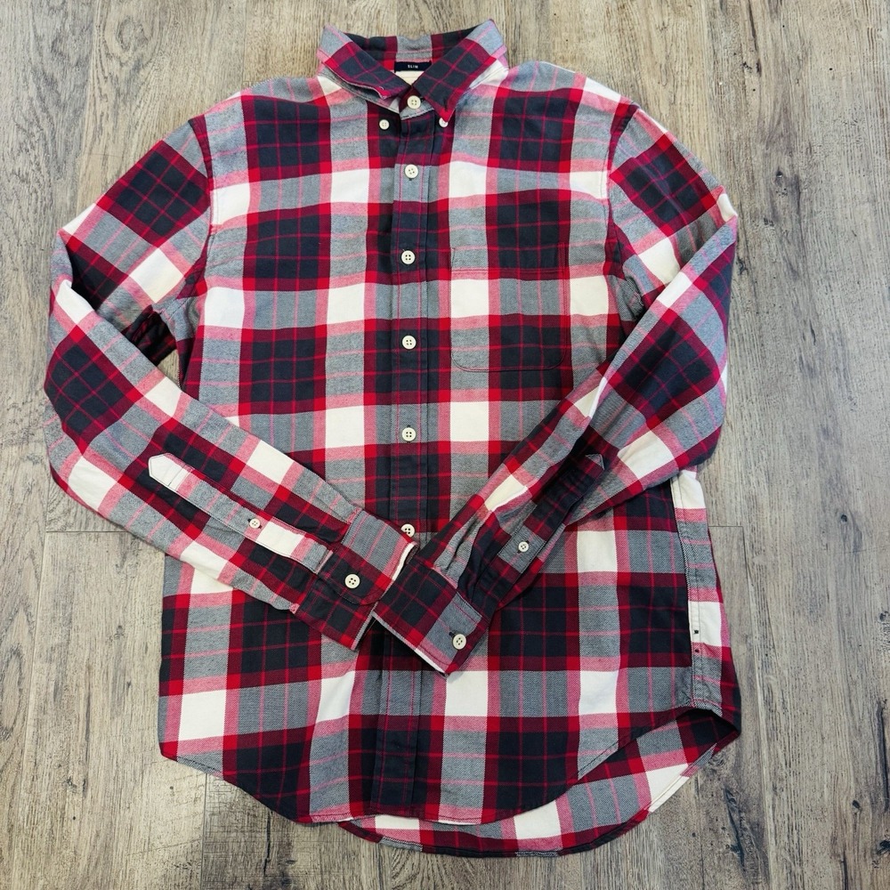 Abercrombie Fitch Shirt Mens Medium Slim Fit Long Sleeve Button Down Red Plaid